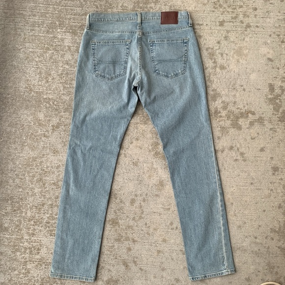 Hollister Skinny Fit Epic Flex Jeans - Picture 4 of 16